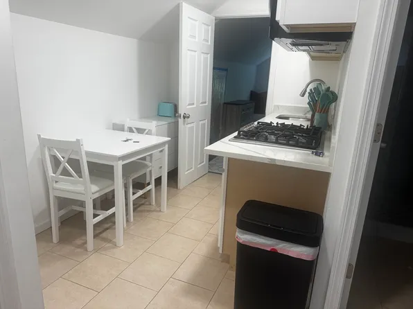 118 Brooklawn Ave #2BRIDGEPORT, Bridgeport, CT 06604