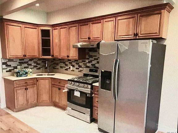 2nd image of 46-36 Bowne St #1F