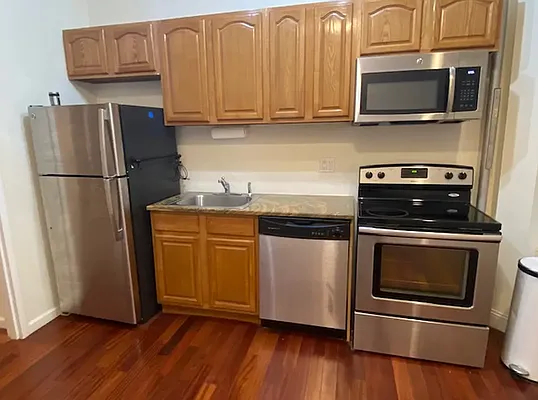 Rented by REAL New York | media 12