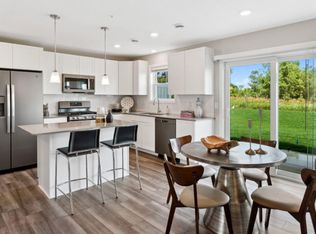 1055 Jubert Dr, Hamel, MN 55340