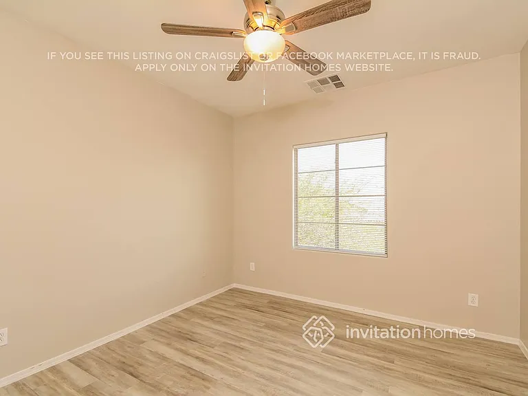 10237 W Chipman Rd — Photo 9