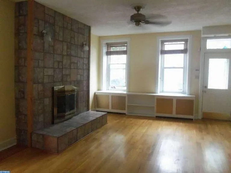 3960 Terrace St — Photo 11