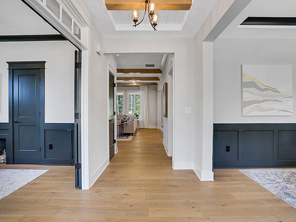 These photos are representative of this floor plan, but all options may not be available in every co