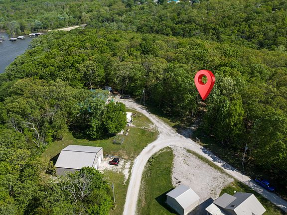 5th image of 000 E 325th Road