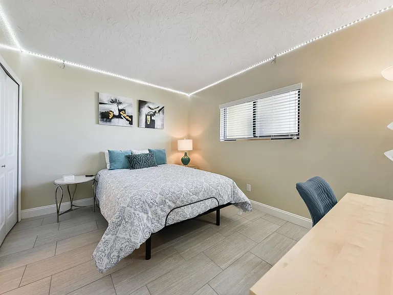 601 1st St S #3A — Photo 11