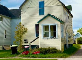 806 Johnston St, Sault Sainte Marie, MI 49783