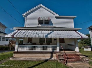 407 W Grace St, Old Forge, PA 18518