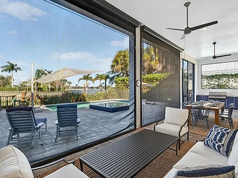 14835 Dockside Ln — Photo 41