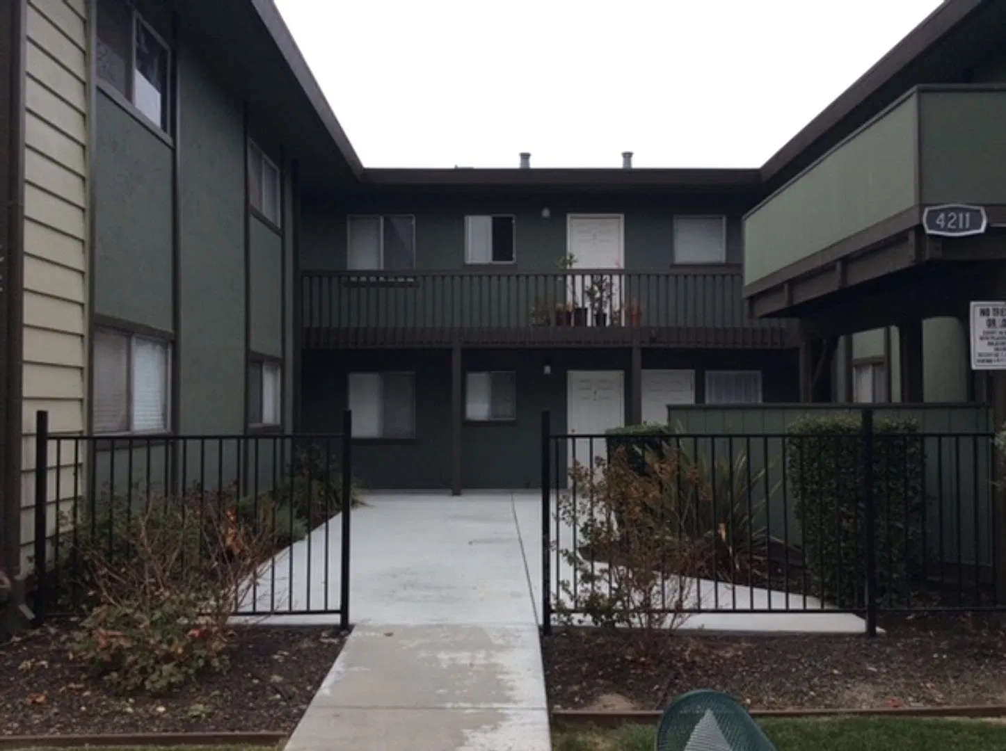 Central — Photo 3