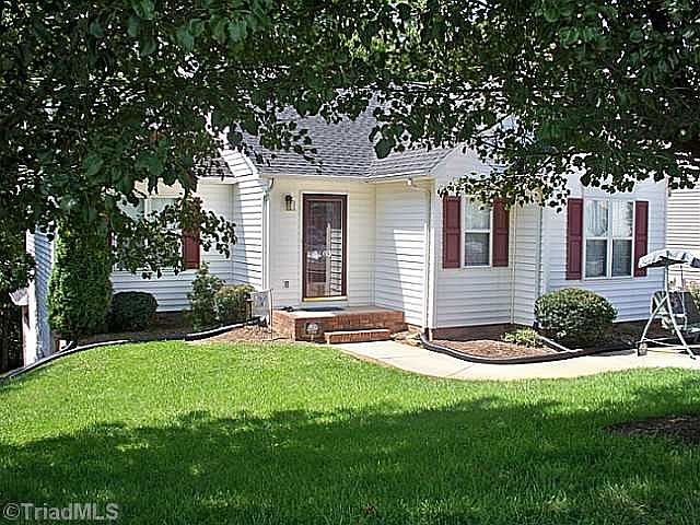 1st image of 5103 Carriage Woods Dr