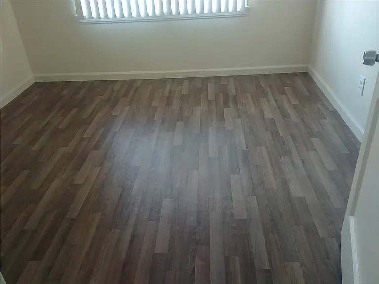 7011 Mountain View Ave — Photo 2