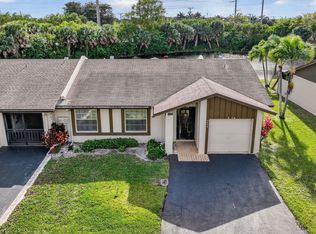 5404 Viburnum Circle, Delray Beach, FL 33484