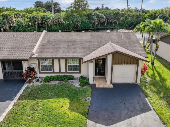 5404 Viburnum Circle, Delray Beach, FL 33484