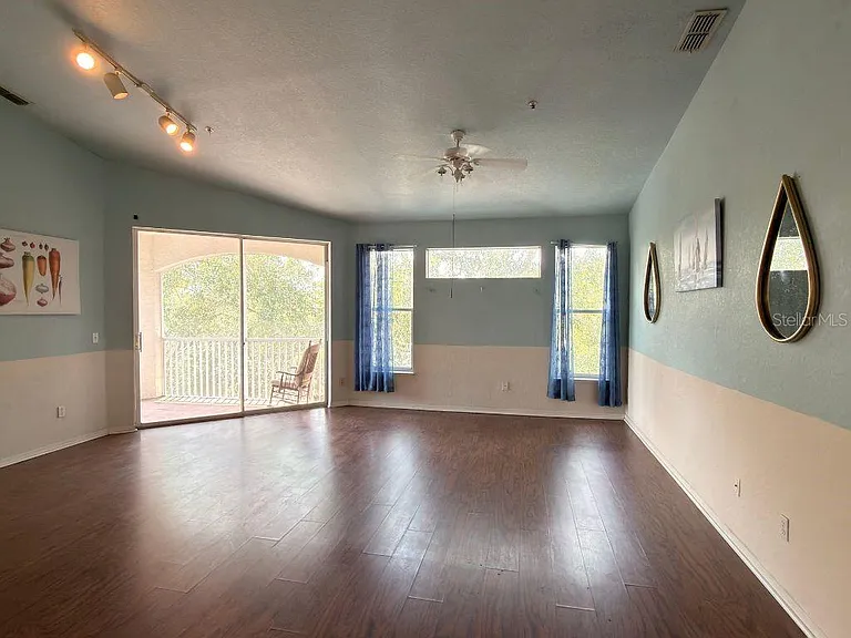 2717 Maitland Crossing Way #301 — Photo 6