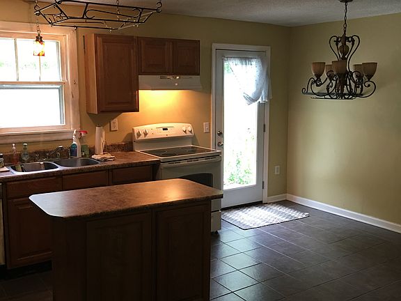 3rd image of 1148 County Road 65