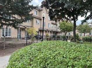 8 Cox Blvd #20, Markham, ON L3R4G1