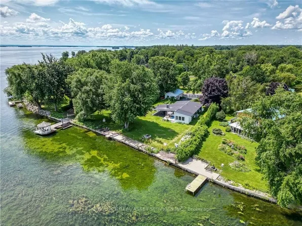 20586 Old Montreal Rd, South Glengarry, ON K0C 1N0