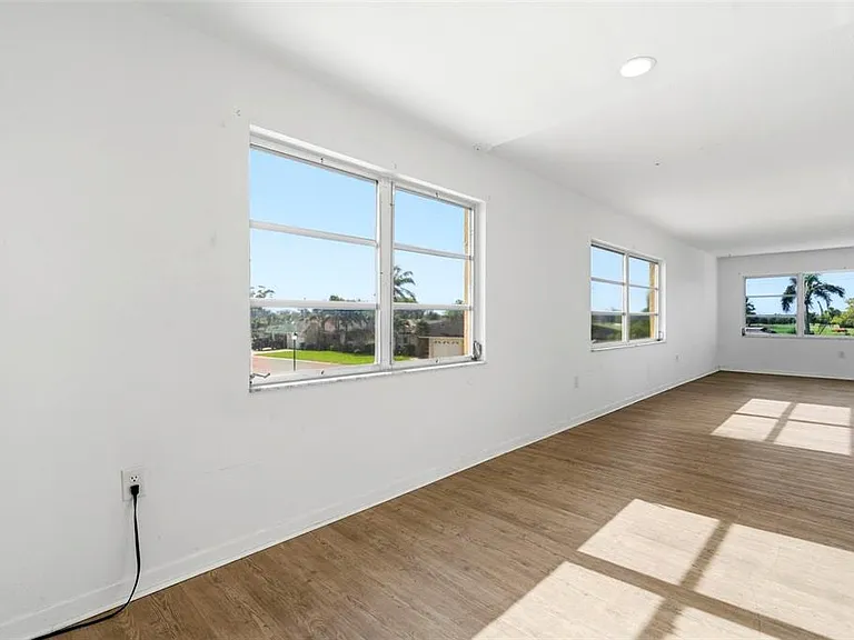 8950 Park Blvd #201 — Photo 11