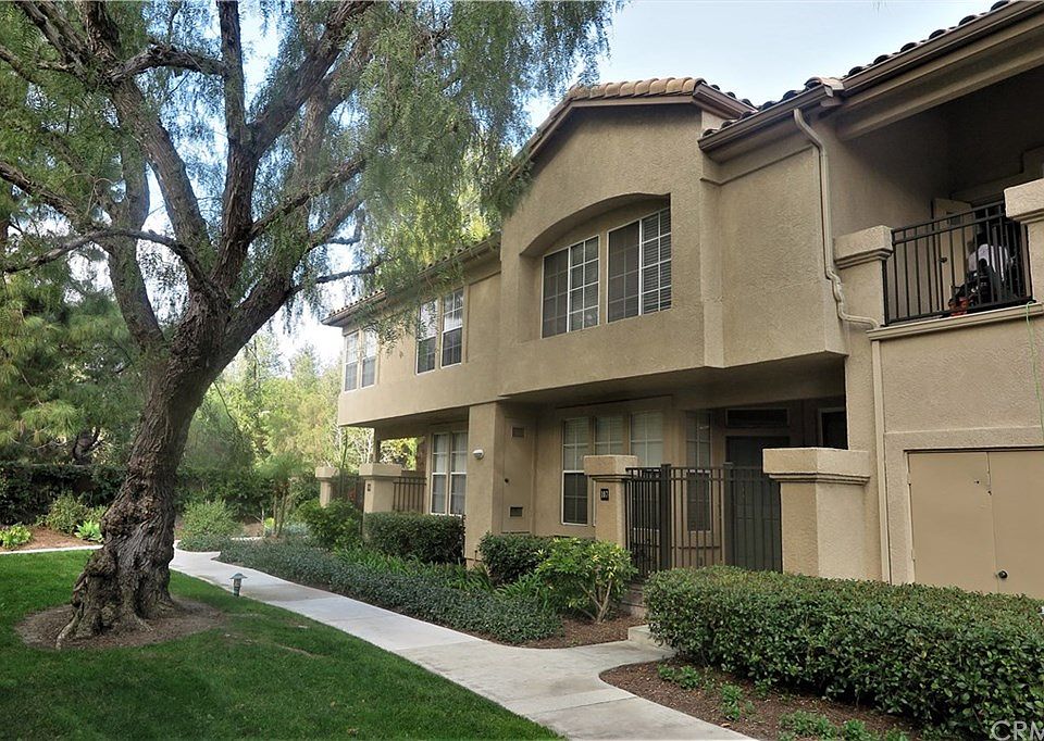 1st image of 107 Night Heron Ln