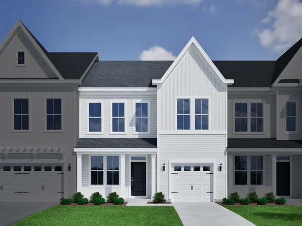 6787 Fellowship Dr, Leland, NC 28451