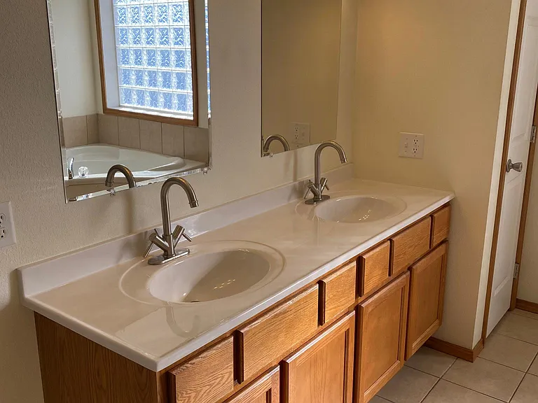 713 Ruggeri Dr — Photo 16