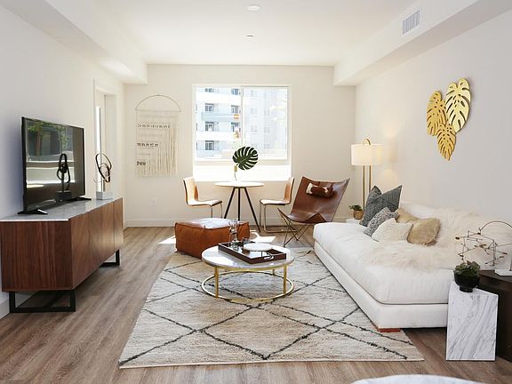5th image of 12801 Brookhurst St Unit 1127