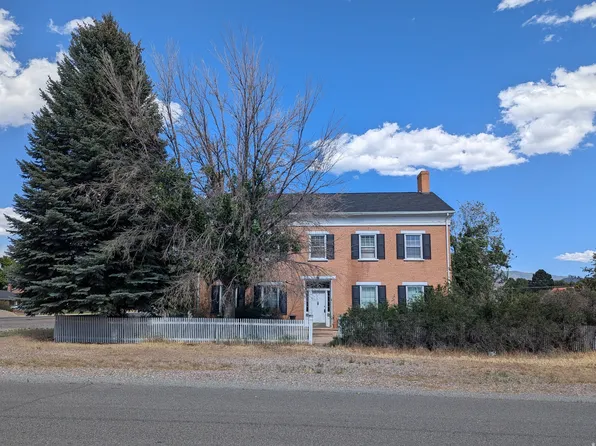 190 N 200 E, Panguitch, UT 84713