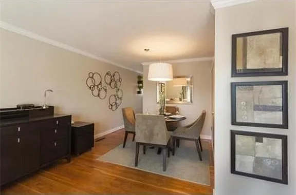 11 Oak St #2 — Photo 5