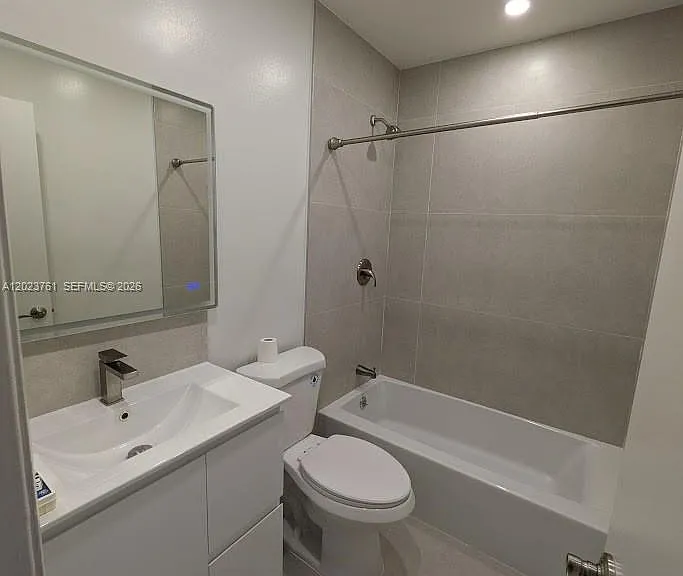 11740 SW 102nd St — Photo 11