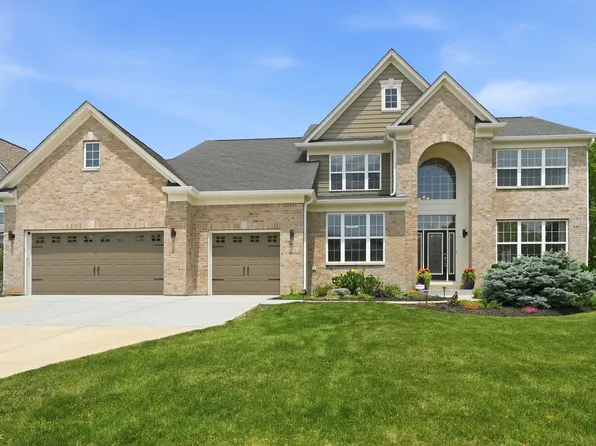 11550 Buckskin Dr, Zionsville, IN 46077