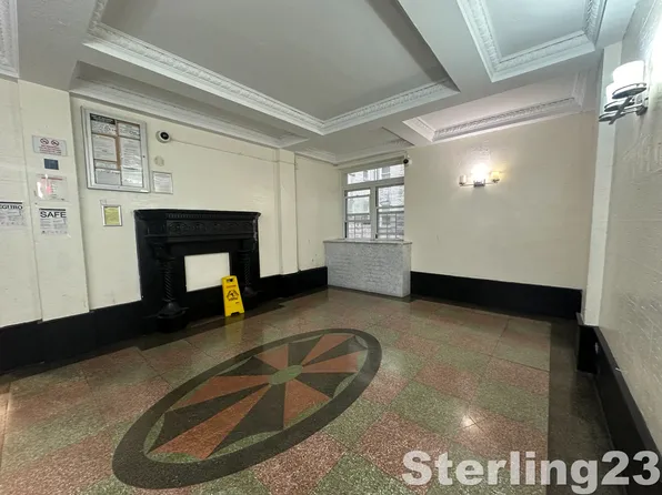 146 East 19th Street image 9 of 9