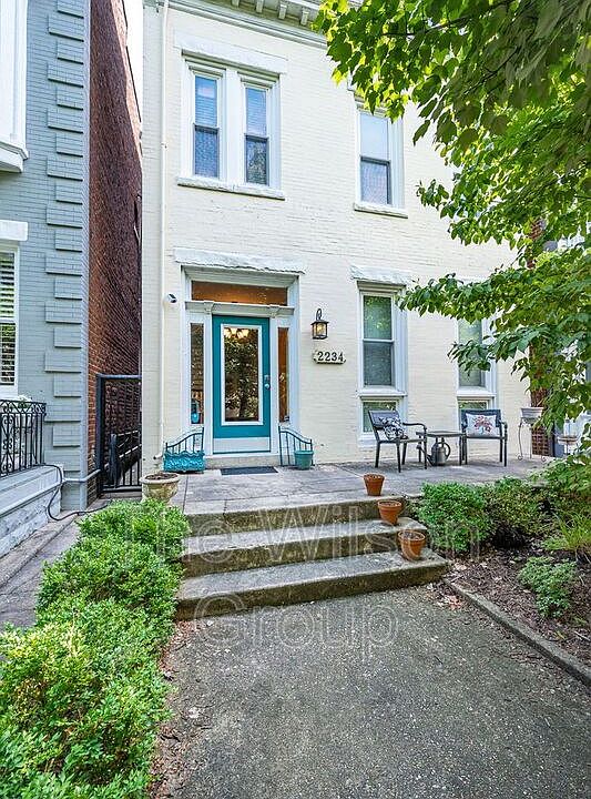 1st image of 2234 Park Ave APT 2
