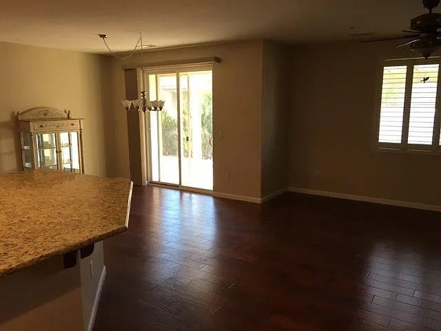 9640 Caitlin Ct — Photo 5