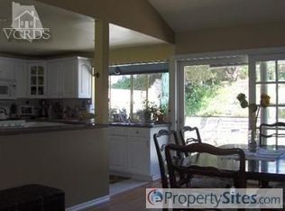 28915 Fountainwood St, Agoura Hills, CA 91301