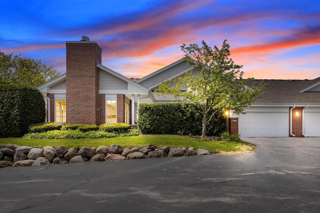 8861 Woodbridge DRIVE, Greendale, WI 53129 Zillow