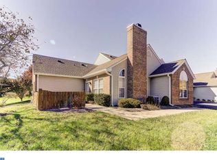 110 Woolsey Ct, Pennington, NJ 08534
