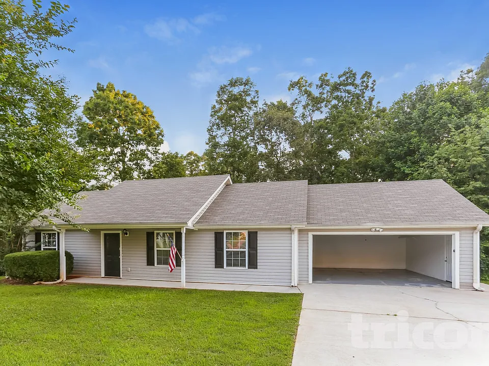 184 Kings Crossing Ct