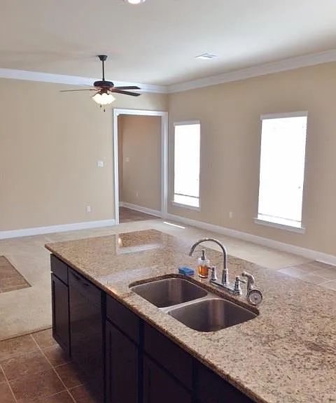 16325 Timberstone Dr — Photo 4