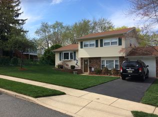 10 Hawaii Rd, Jackson, NJ 08527