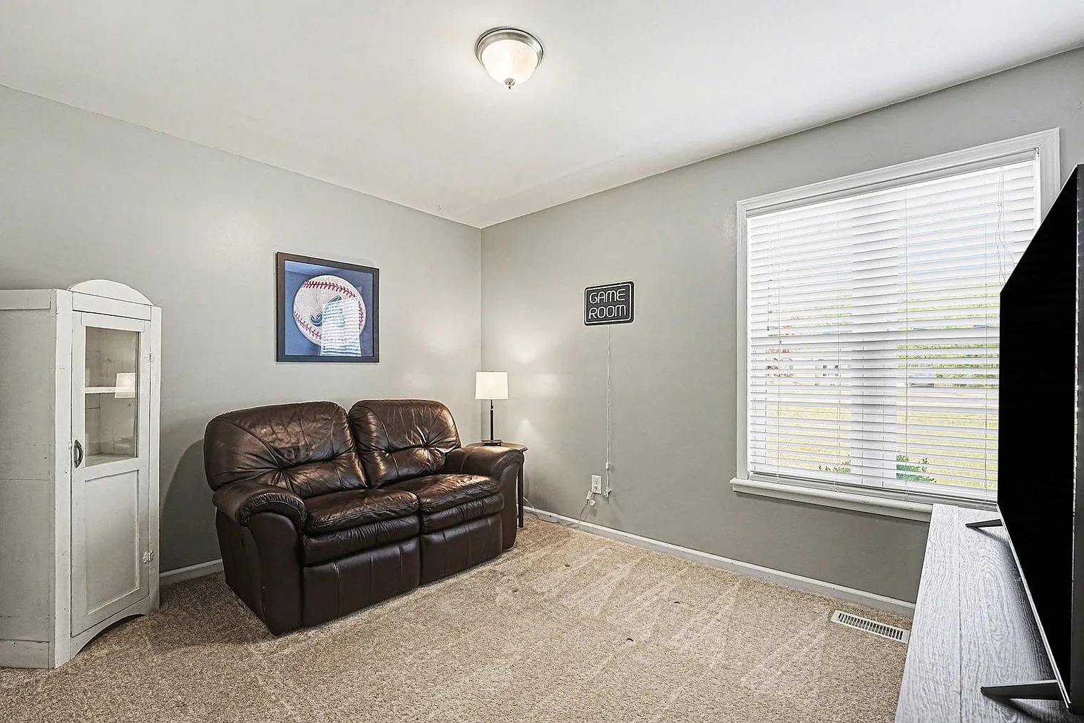 2 bed, 2.0 bath, 1248 sqft, $4,244 — Photo 3