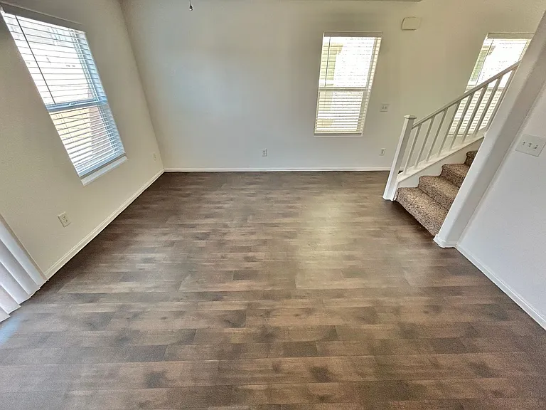 4908 Blue Marlin Ave — Photo 2