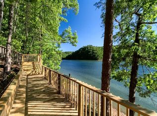 214 Lakeview Trl, Bryson City, NC 28713