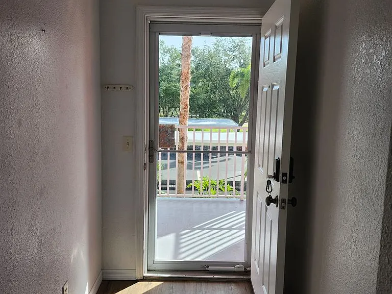 2061 Willow Hammock Cir #202 — Photo 4