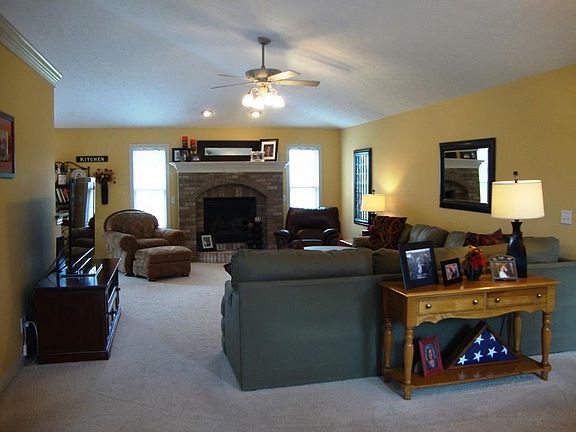 2nd image of 463 Cormorant Ct