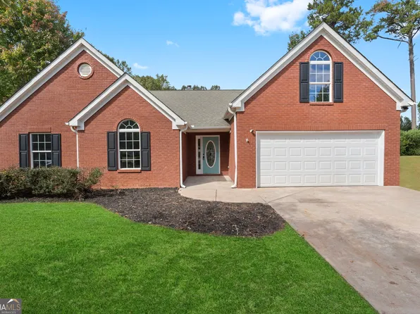 325 Peachtree Cir, Hampton, GA 30228