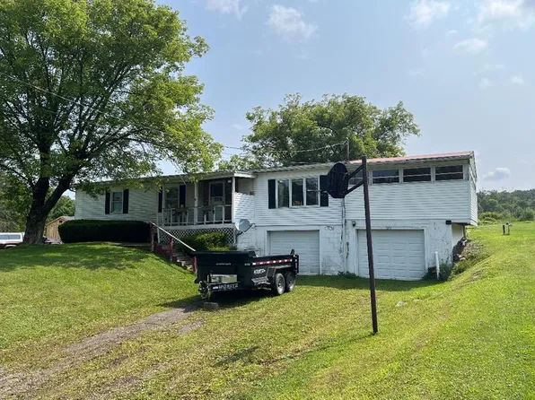 270 S Main St, Pleasantville, PA 16341