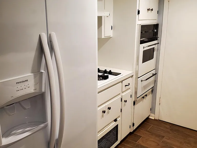 108 Anderson Dr #A — Photo 11