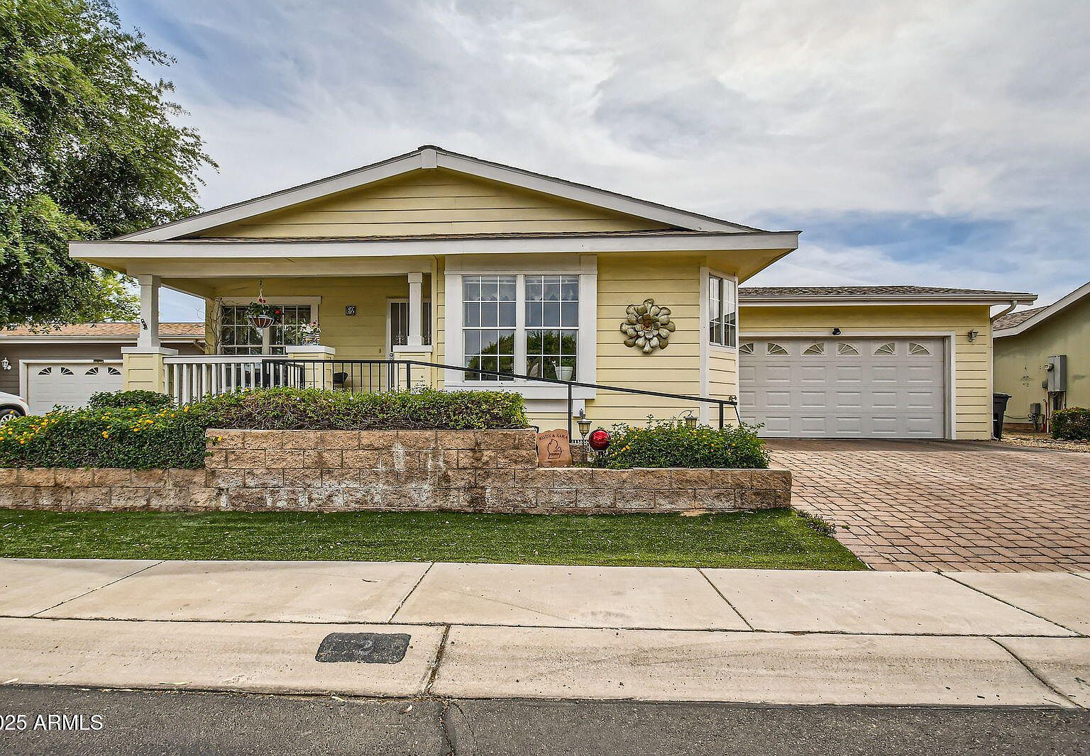 11201 N El Mirage Rd #F2