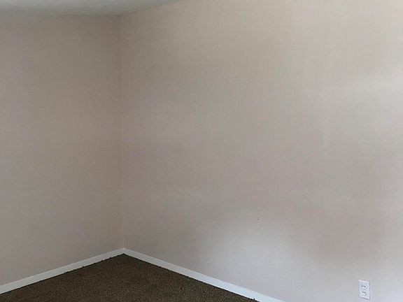3rd image of 1317 Bernita St