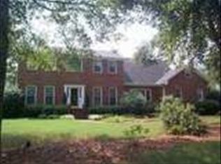 411 Chesterfield Rd, Bogart, GA 30622